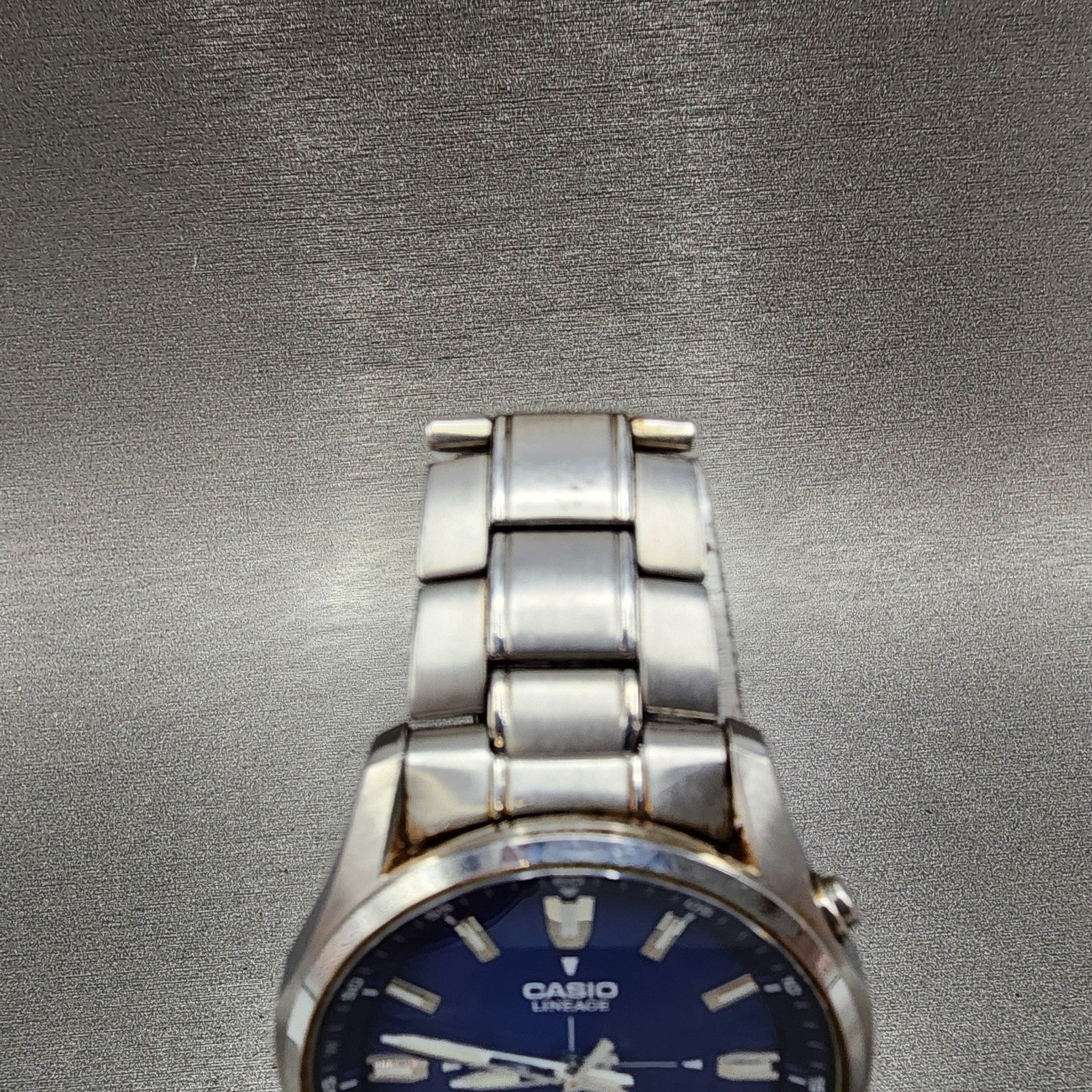 Casio Lineage Watch Men 40mm Blue Dial Silver Tone Analog Digital Solar Runs4