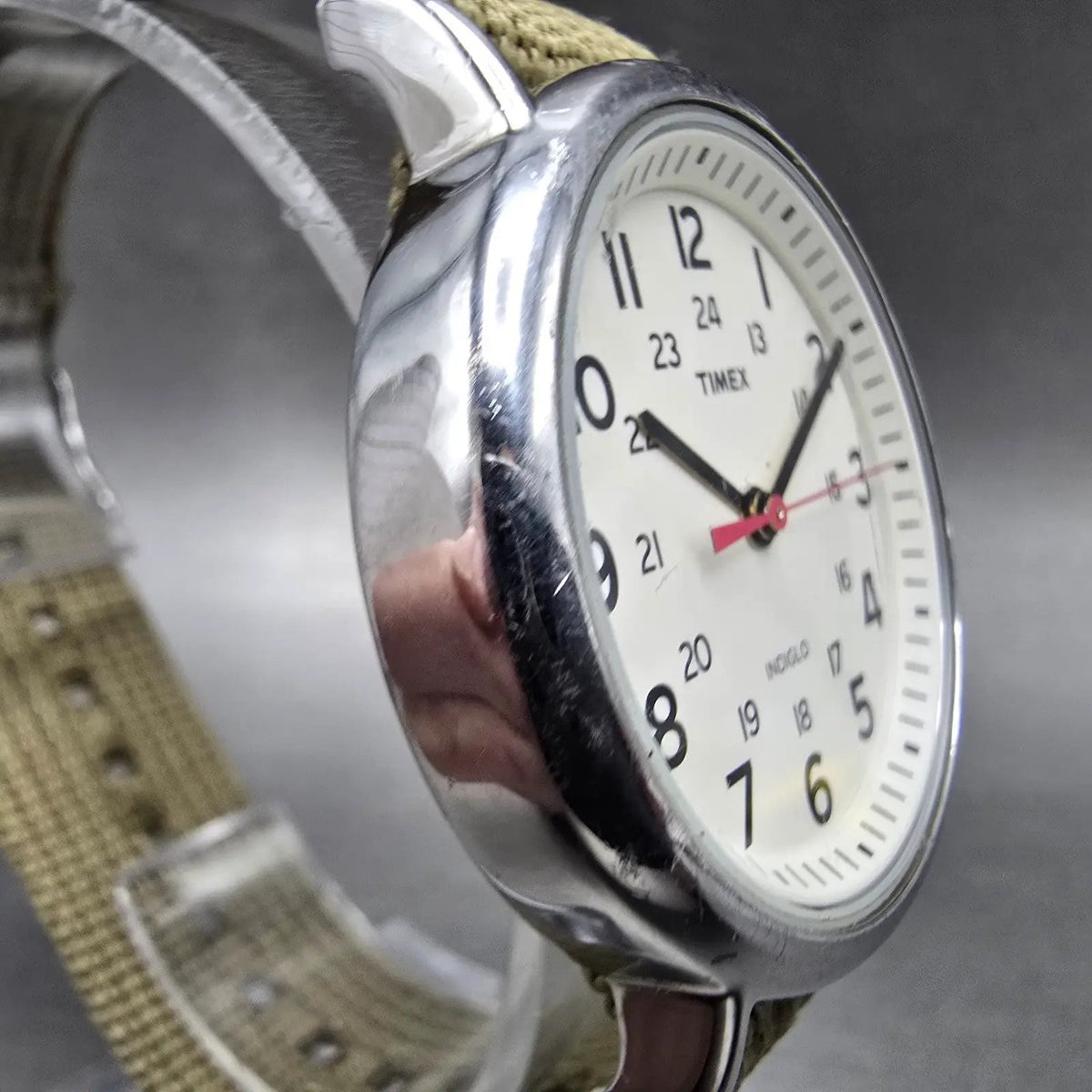 Timex Weekender Watch Men 38mm White Dial Silver Tone Round T2N651 New Battery D3