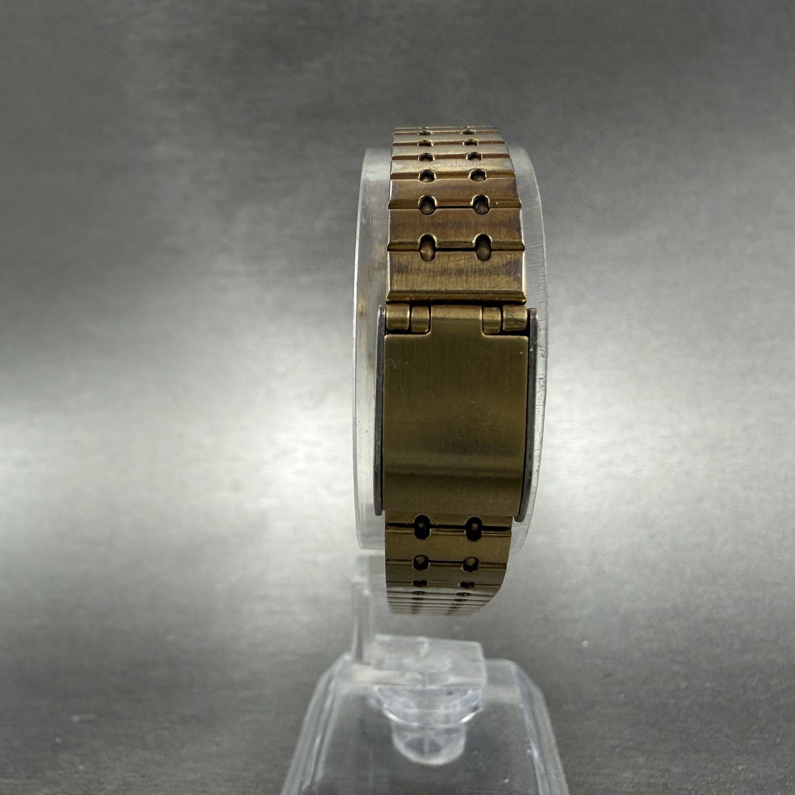 Seiko Tank Watch Women 17mm Black Dial Gold Tone 2Y01-5D20 Rectangle New Battery7