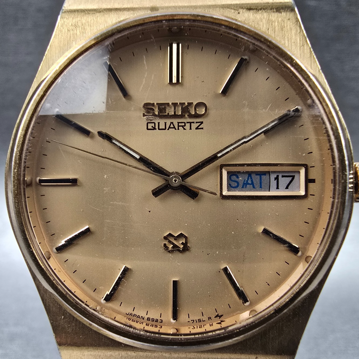 Seiko SQ Watch Men 33mm Gold Dial Gold Daydate Round 6923-7099 New Battery1