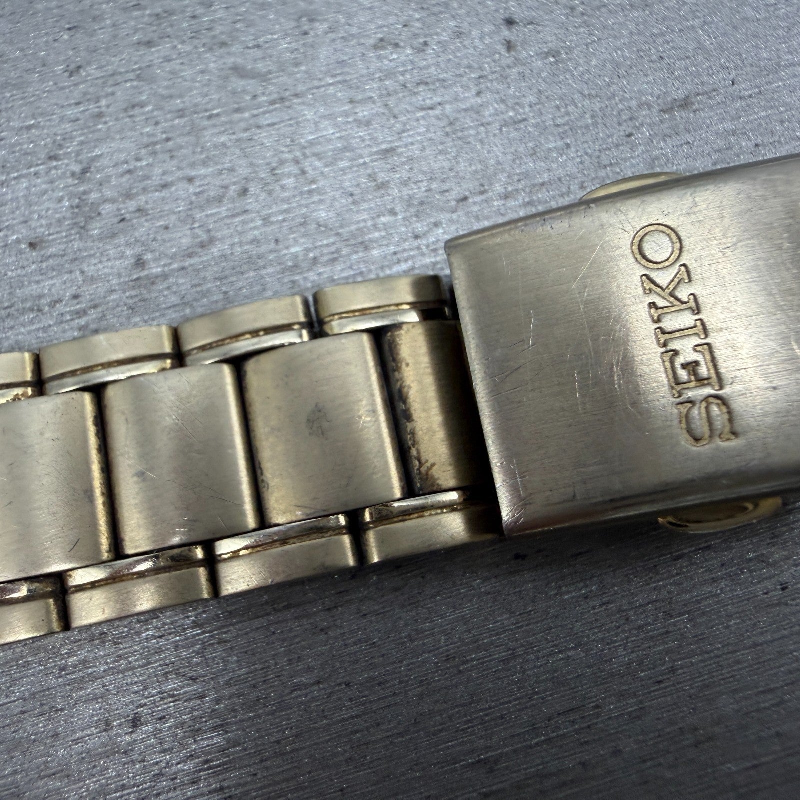 Seiko Bracelet 20mm Stainless Steel Gold Tone Tri Folding Clasp M03N-D-E Japan5