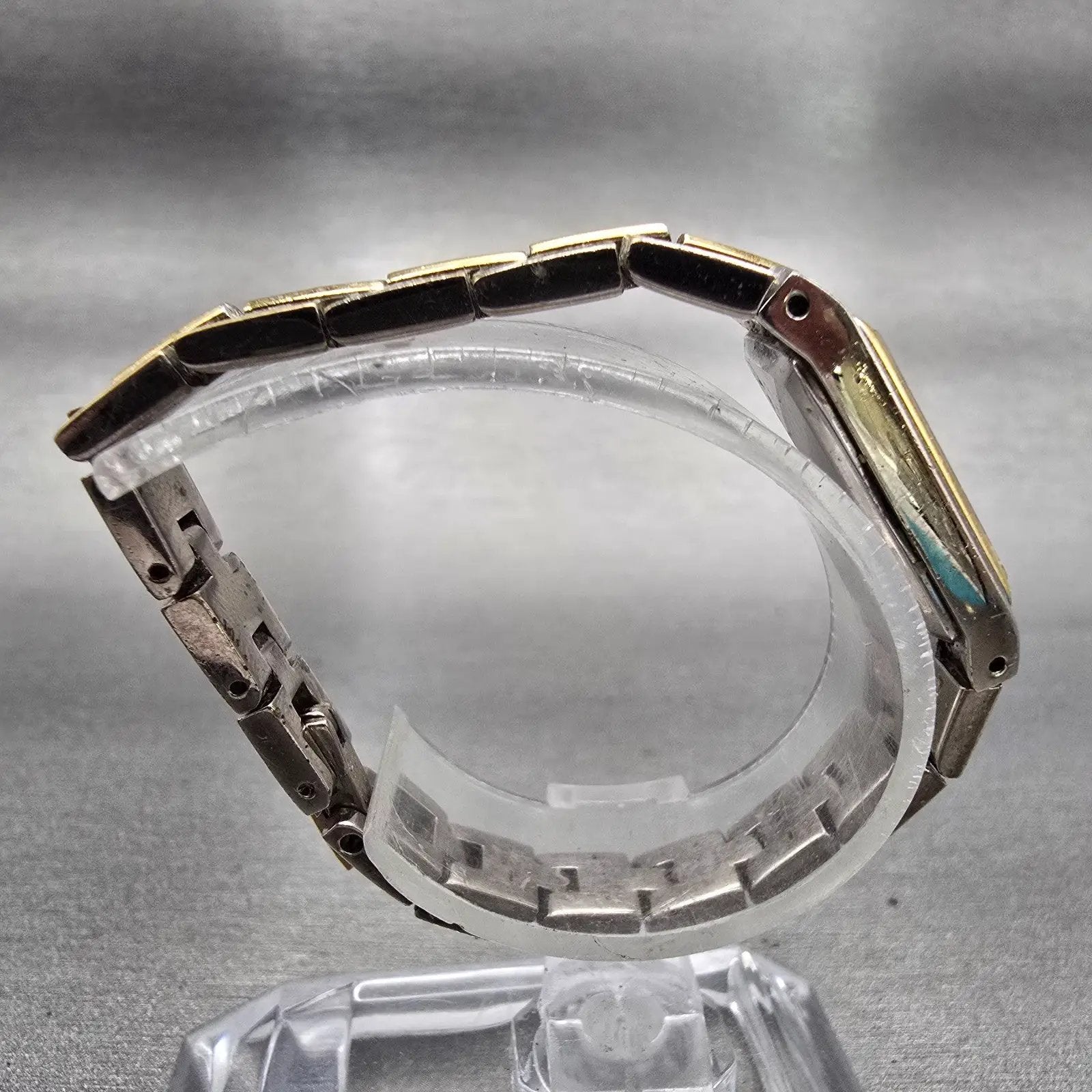Seiko Watch Women 13mm White Dial Two Tone Rectangle 2E20-7479 New Battery READ!8
