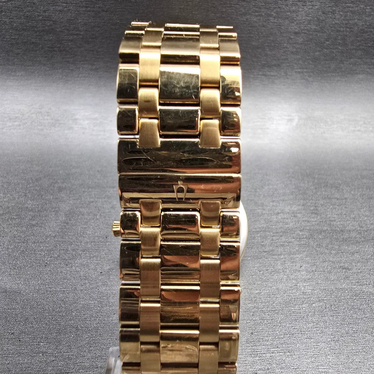 Bulova Watch Men 40mm Black Dial Gold Tone Date Gemmed 97D108 New Battery7