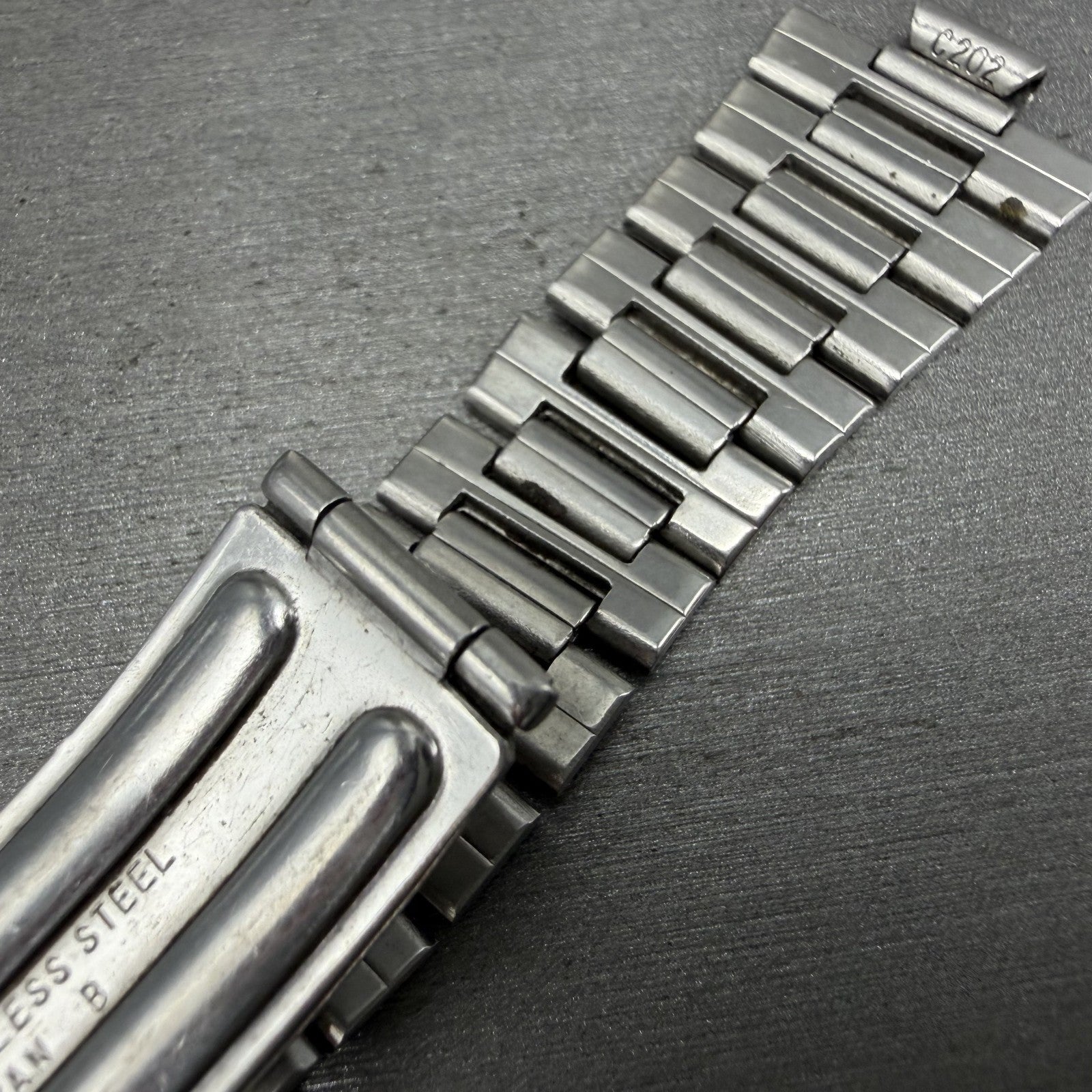 Seiko SQ Bracelet C202 Stainless Steel Tri Folding Clasp 8mm Vintage Japan B8