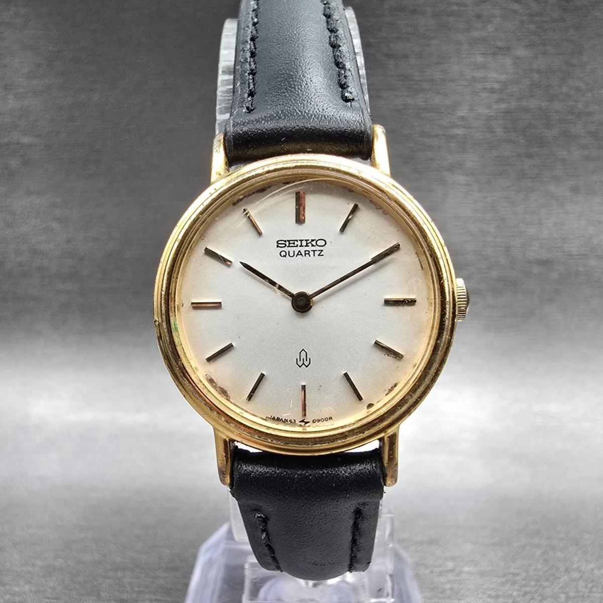 Seiko Watch Women 25mm Silver Dial Gold Tone Round 43-1060 New Battery Vintage L0