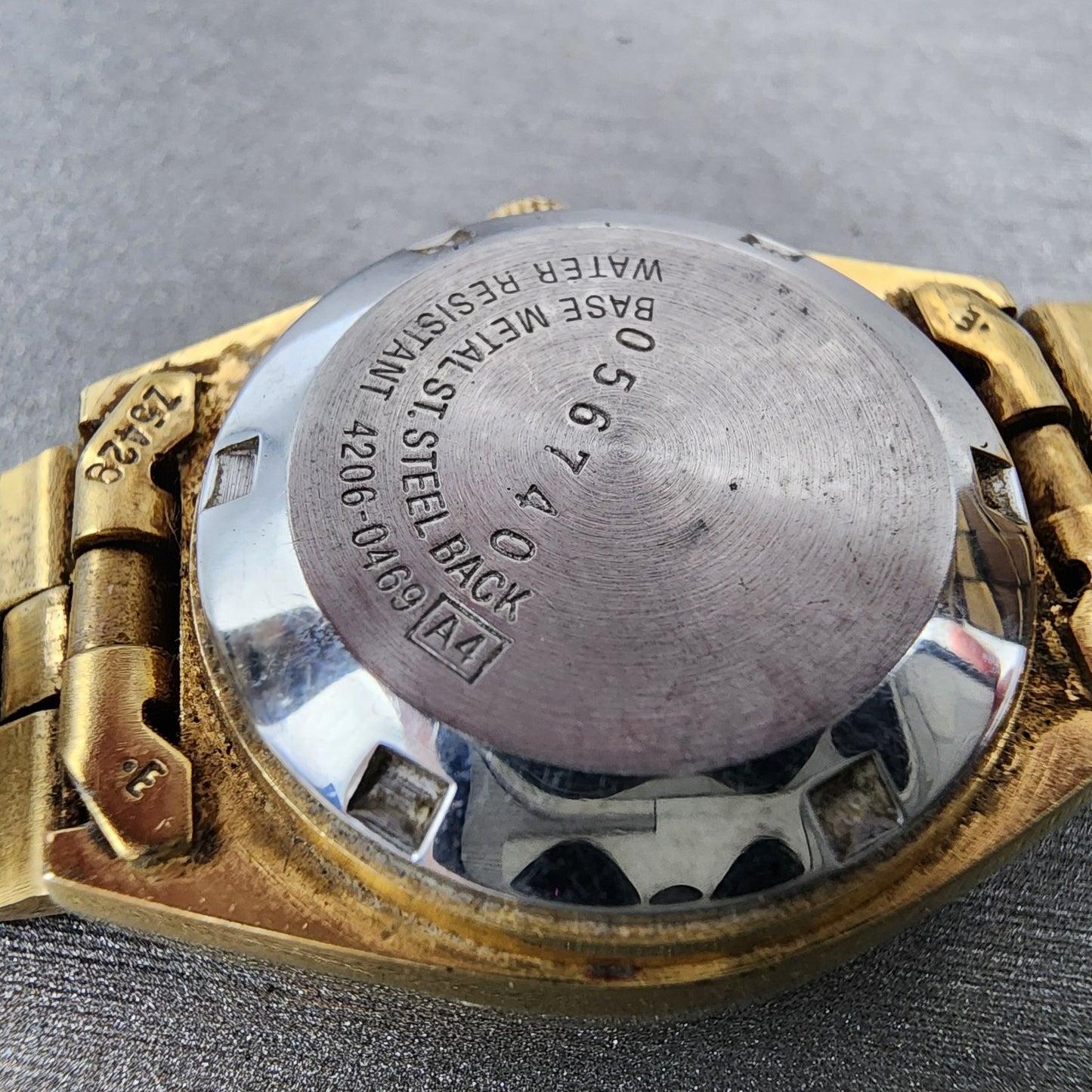 Seiko Automatic Watch Women 25mm Champagne Dial Gold Tone Daydate 42060469 Runs9