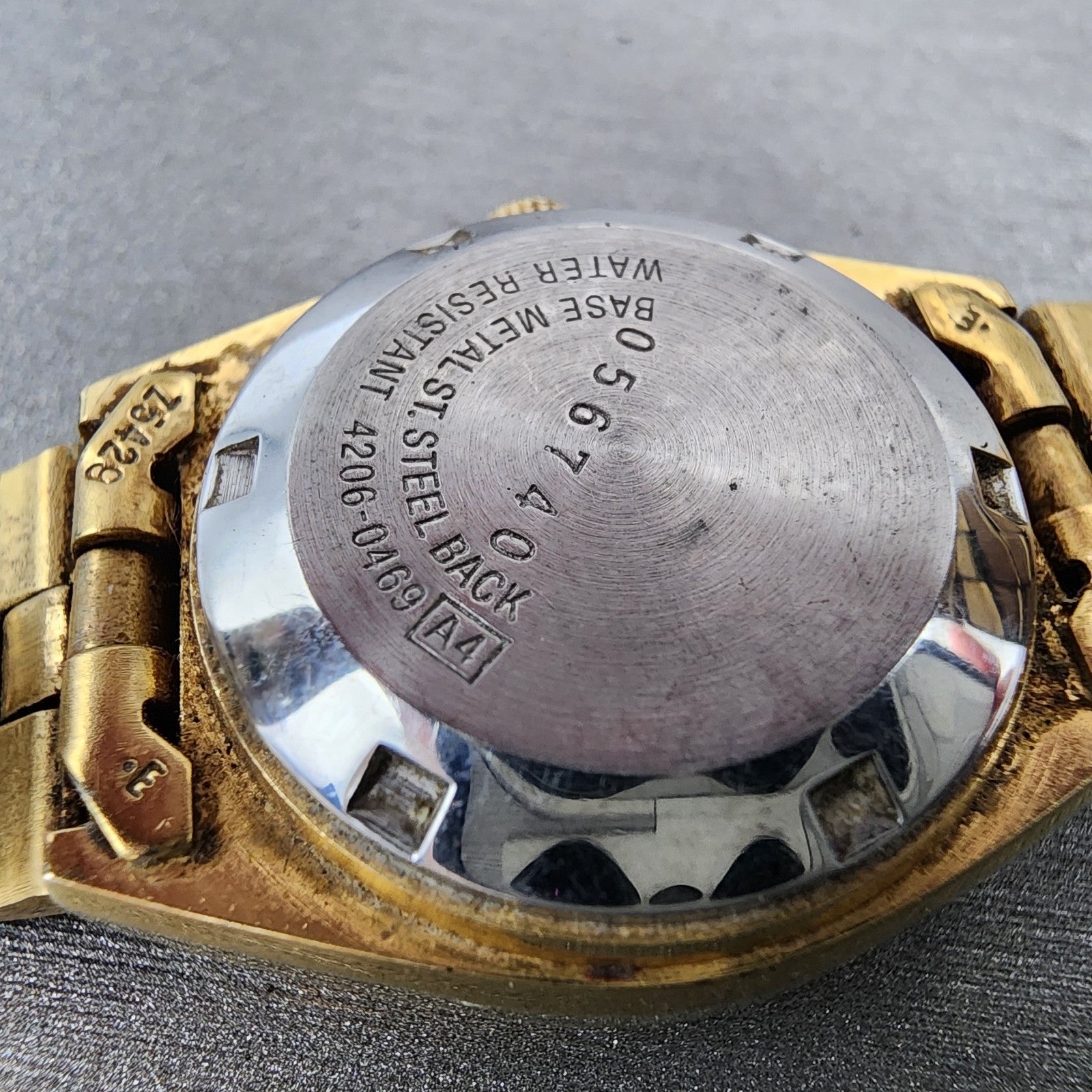 Seiko Automatic Watch Women 25mm Champagne Dial Gold Tone Daydate 42060469 Runs9