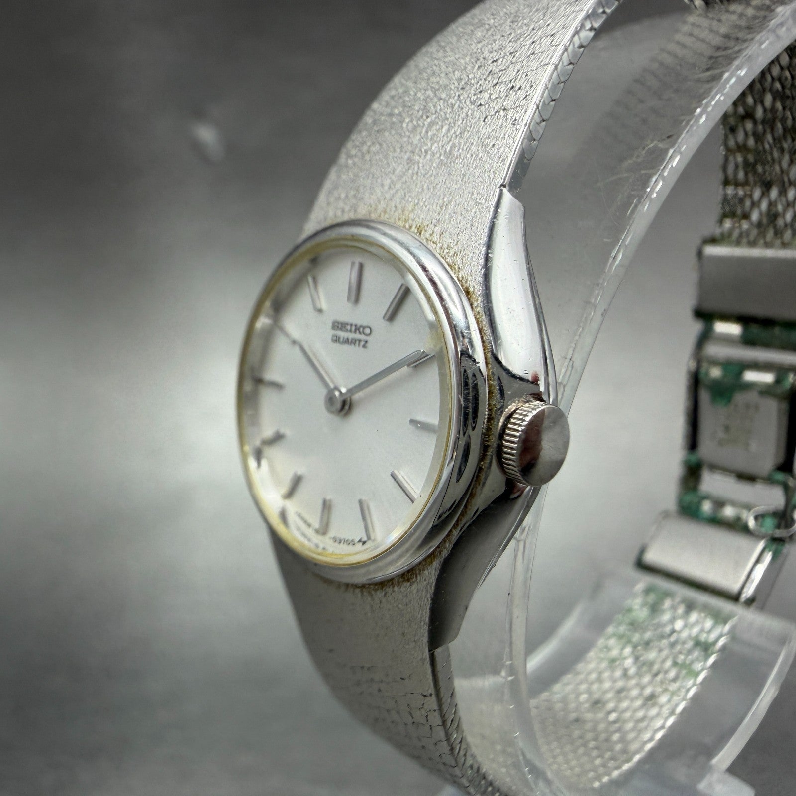 Seiko Watch Women 19mm Silver Dial Silver Tone Round 16-0079 New Battery JYYF62
