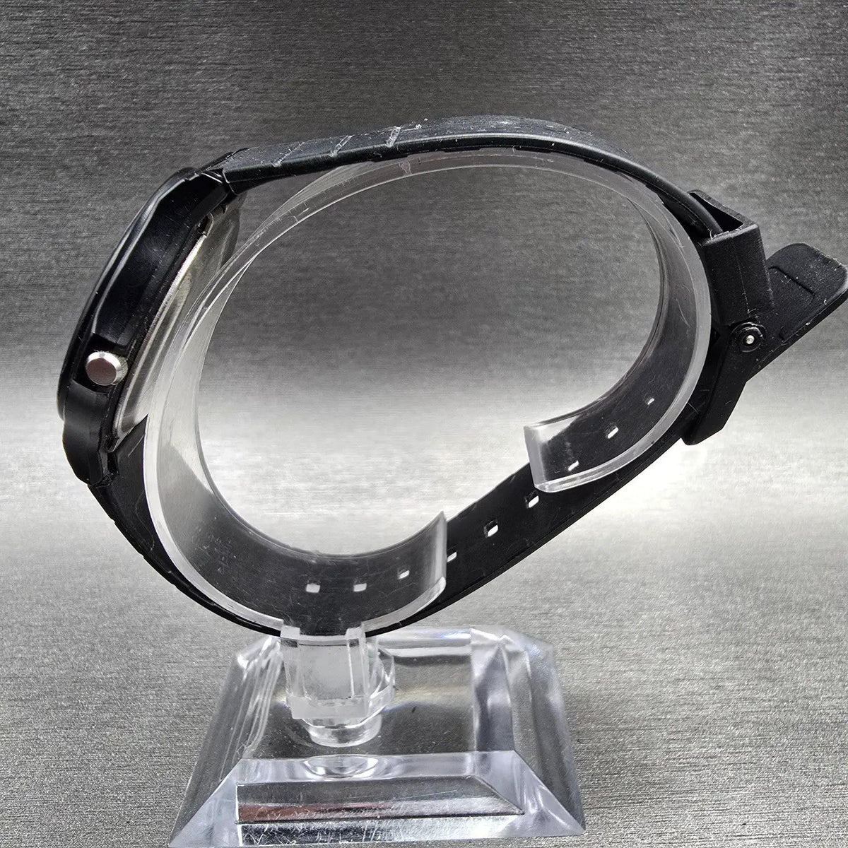 Casio Watch Men 33mm White Dial Black Tone Round MQ-24 New Battery JP6