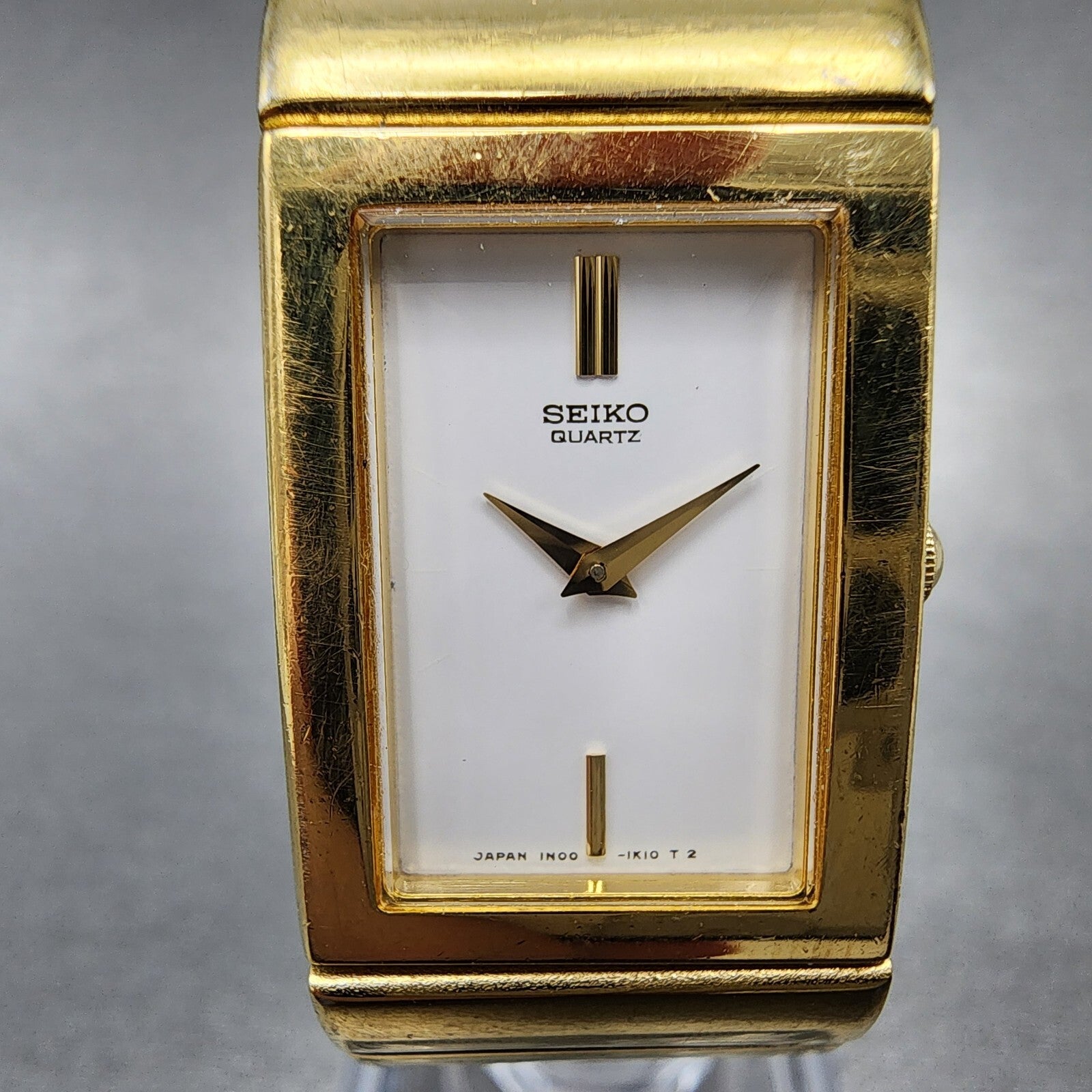 Seiko Tank Watch Women 18mm White Dial Gold Tone Rectangle 1n005e80 New Battery1