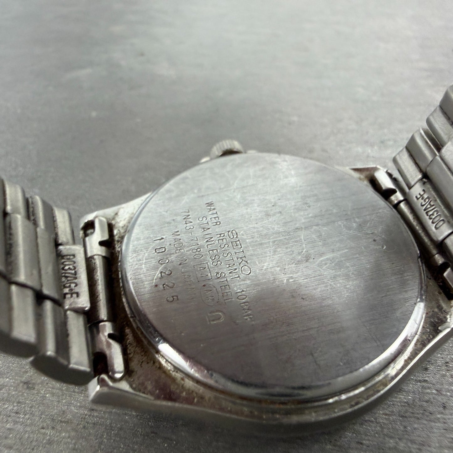 Seiko Spirit Watch Men 35mm Silver Dial Silver Tone Daydate 7N43-7180 NewBattery10