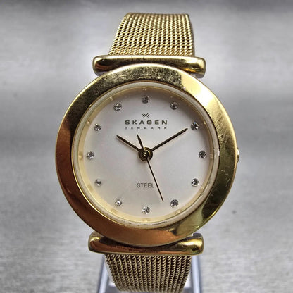 Skagen Denmark Watch Women 25mm White Dial Gold Tone Round 107SGGD New Battery0