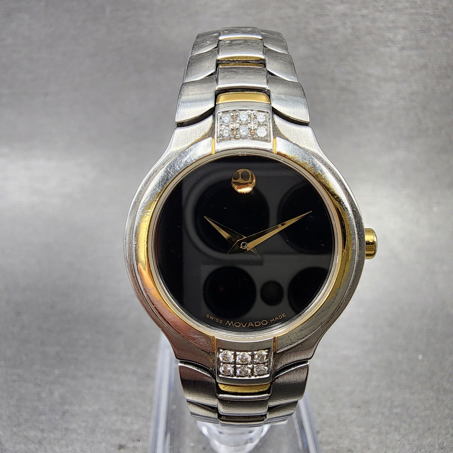 Movado Museum Watch Women 26mm Black Dial Two Tone Round 81 G4 1852 New Battery0