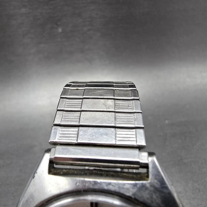 Seiko 5 Automatic Watch Men 37mm Silver Dial Silver Tone Daydate 6309-8670 PARTS5