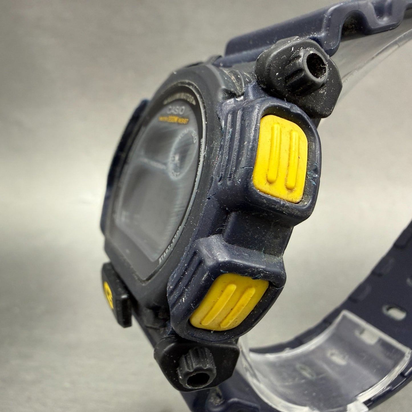 Casio G-Shock DW-9050 Watch Men 43mm Digital Blue Yellow Alarm Chrono New Batt2