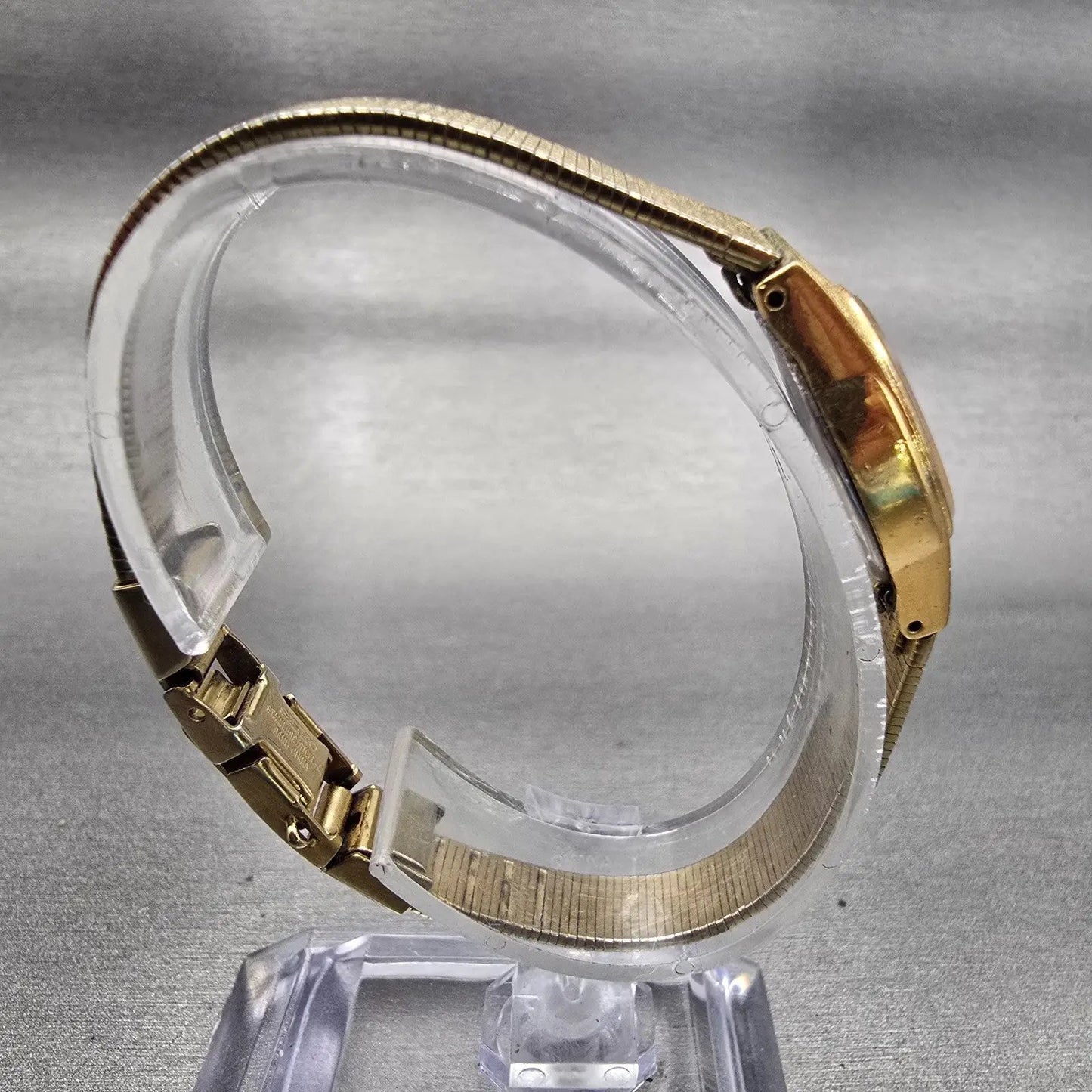 Seiko Watch Women 19mm Ivory Dial Gold Tone Round V401-1819 New Battery Vintage8