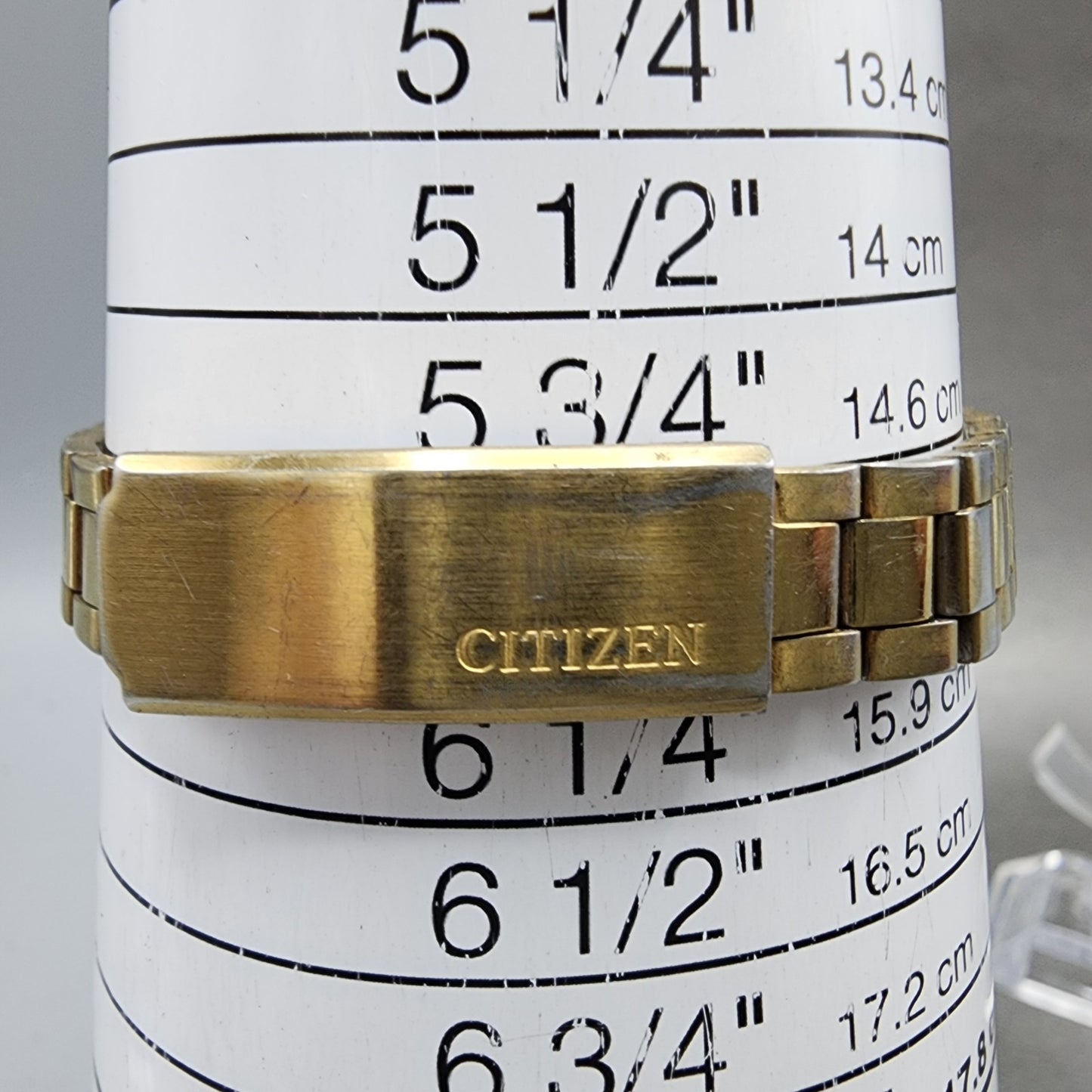 Citizen Watch Women 27mm White Dial Gold Tone Date 6010S37668 New Battery ABC1210
