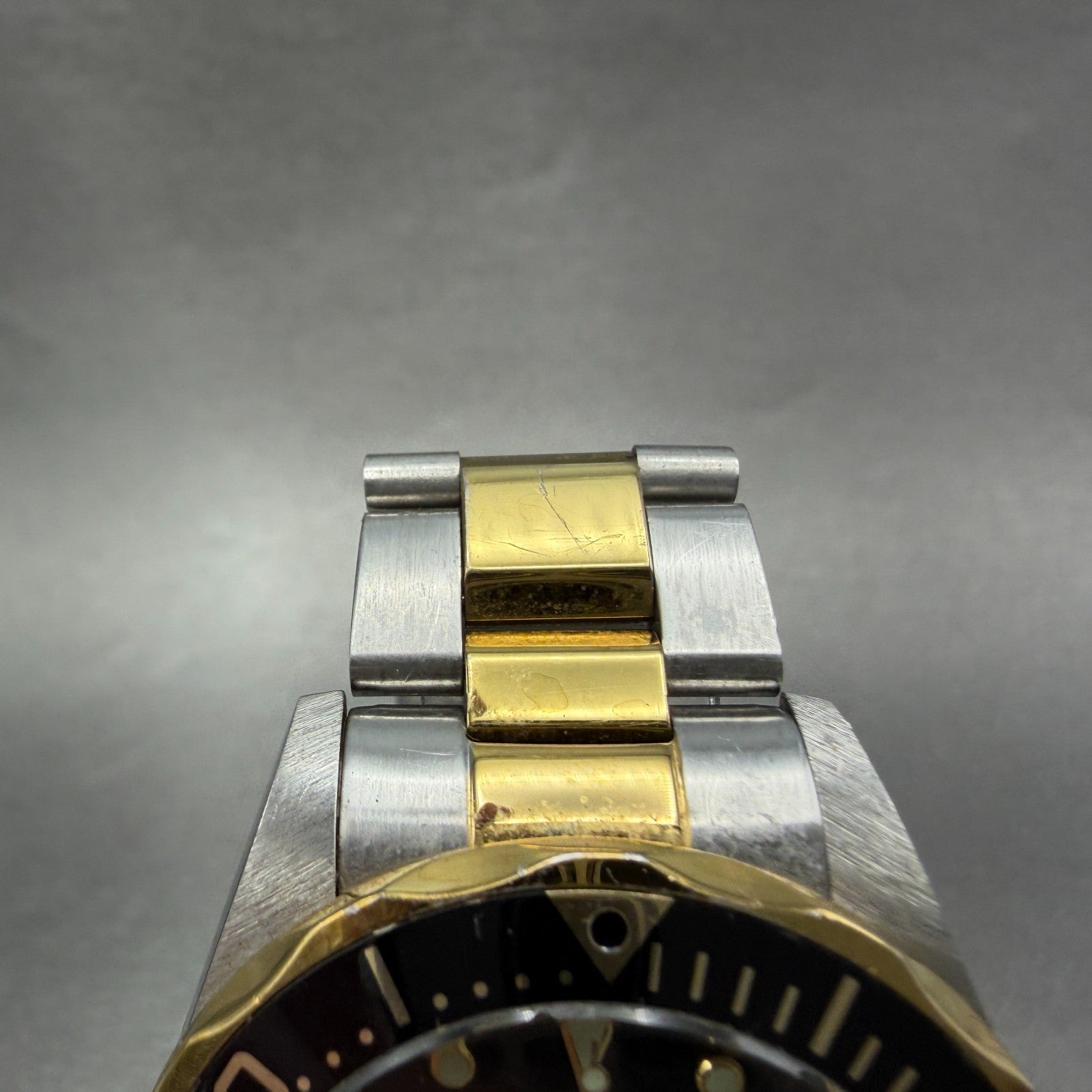 Invicta Pro Diver Watch Men 40mm Black Dial Two Tone Date 8927 Automatic Runs4