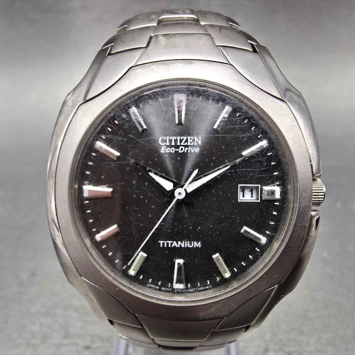Citizen Eco-Drive Watch Men 38mm Black Dial Titanium Date E111-S049610 Runs EWR0