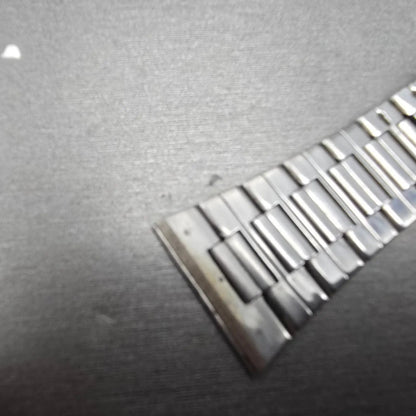 Seiko SQ Bracelet 19mm Stainless Steel Silver Tone Tri Folding Clasp READ!! Z3357