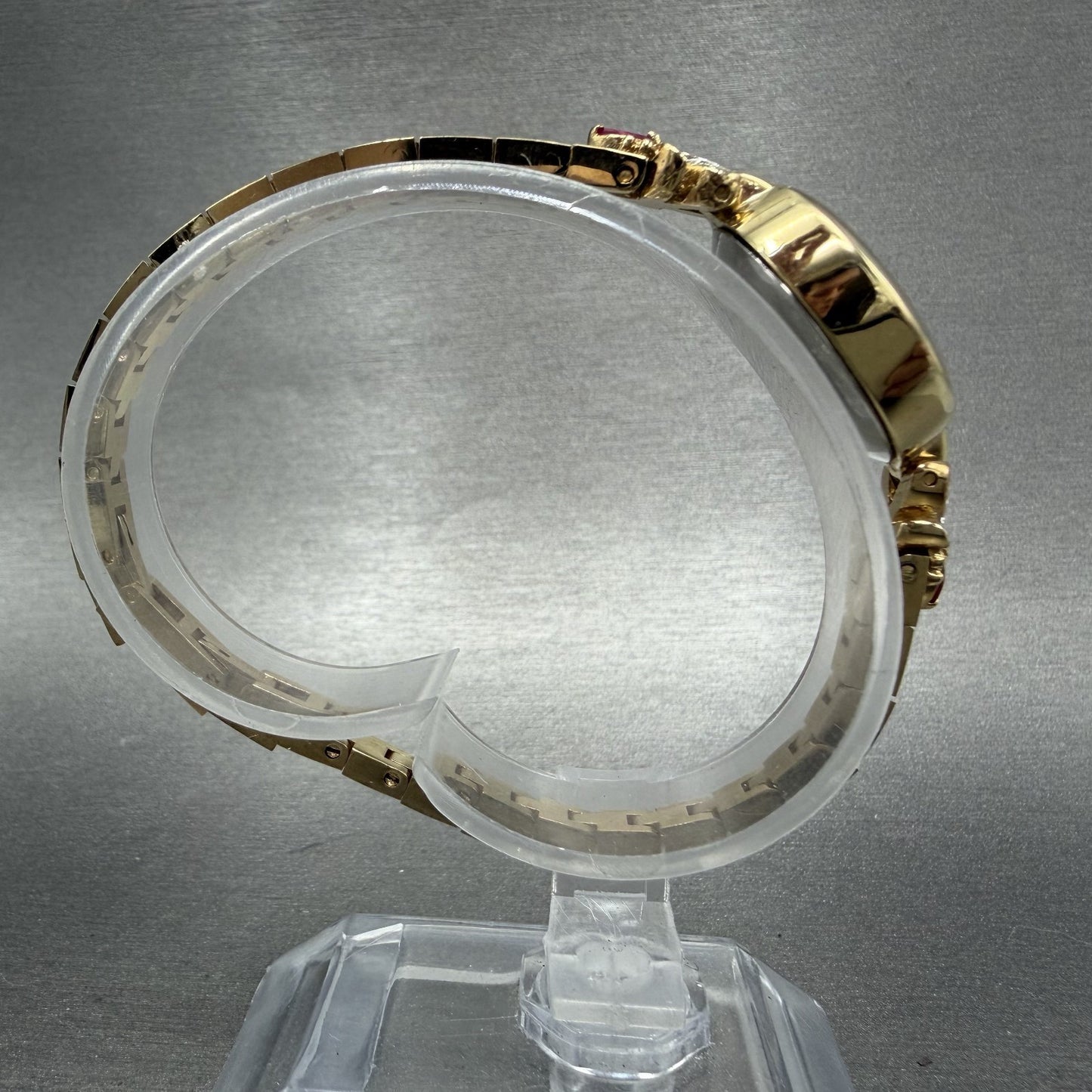 Elgin Watch Women 18mm MOP Dial Gold Tone Oval Ruby Diamond Bezel New Battery8