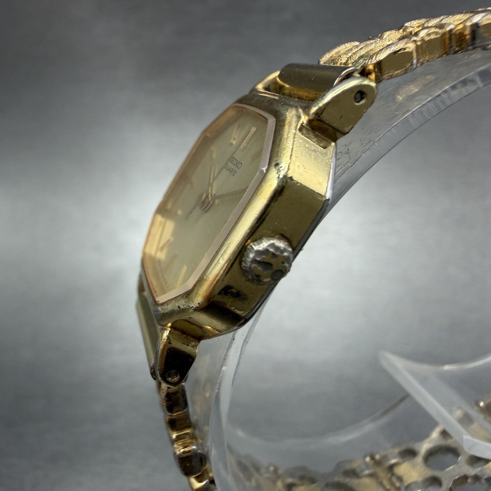 Seiko Watch Women 20mm Champagne Dial Gold Tone Octagon 2C21-5170 New Battery2