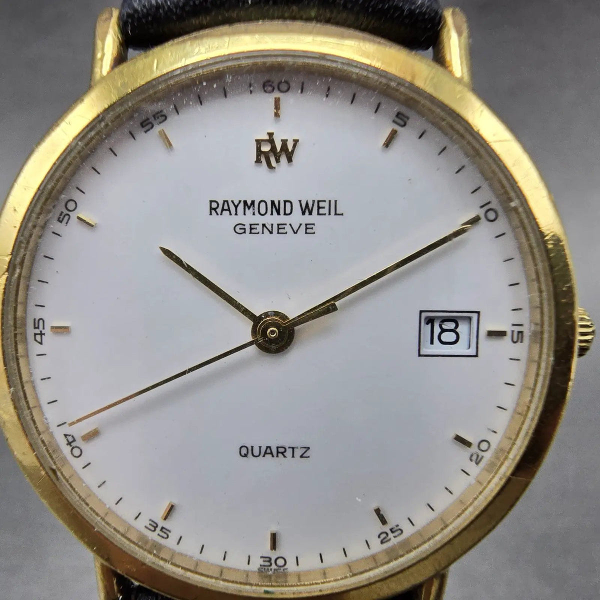 Raymond Weil Watch Men 31mm White Dial Gold Plated Date Round 5507-2 New Battery1