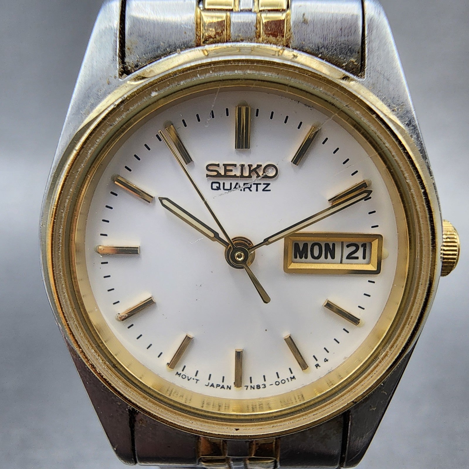 Seiko Watch Women 25mm White Dial Two Tone Daydate 7n830011 Round New Battery1