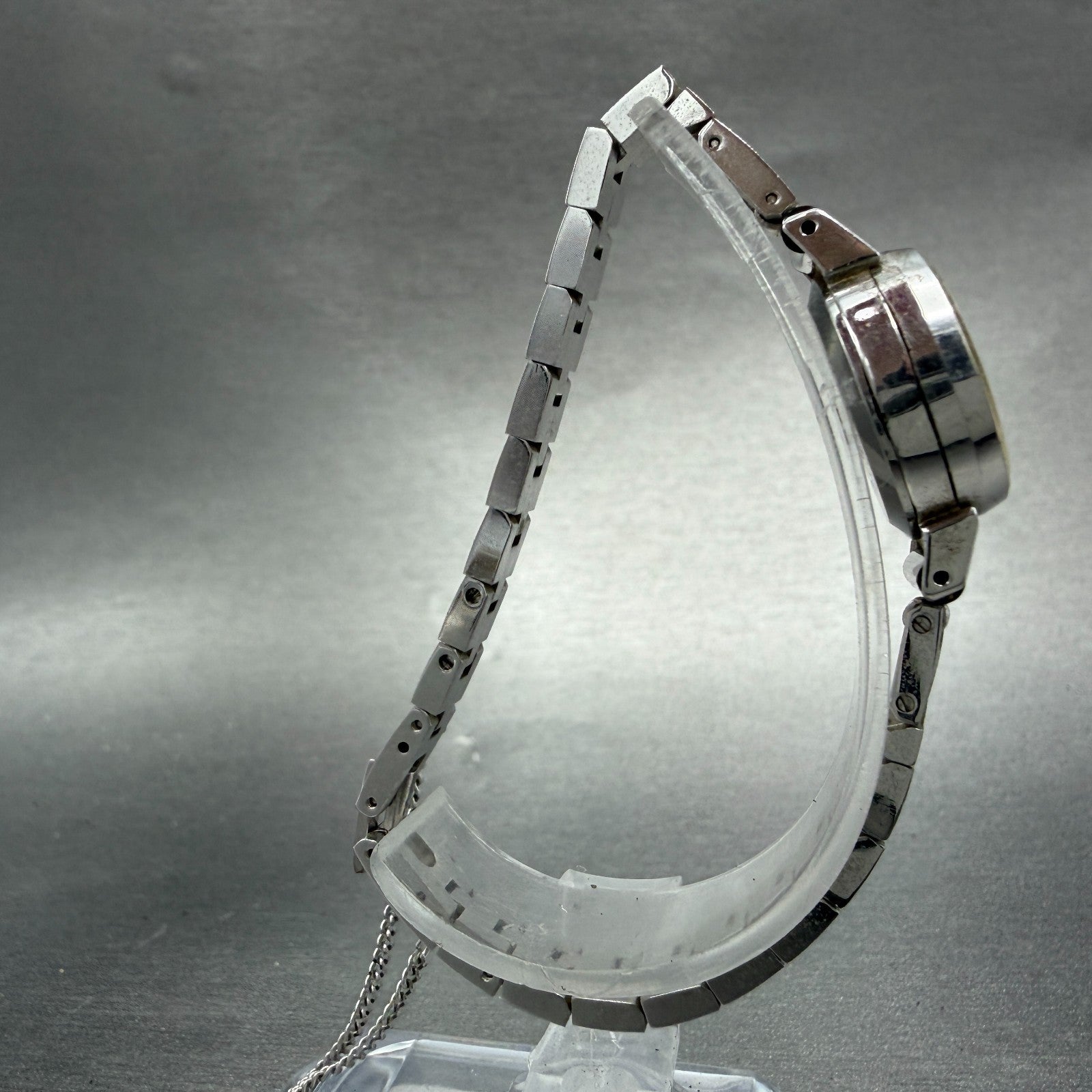 Seiko Solar Watch Women 19mm Silver Dial Silver Tone Manual Round 10-0280 Runs8