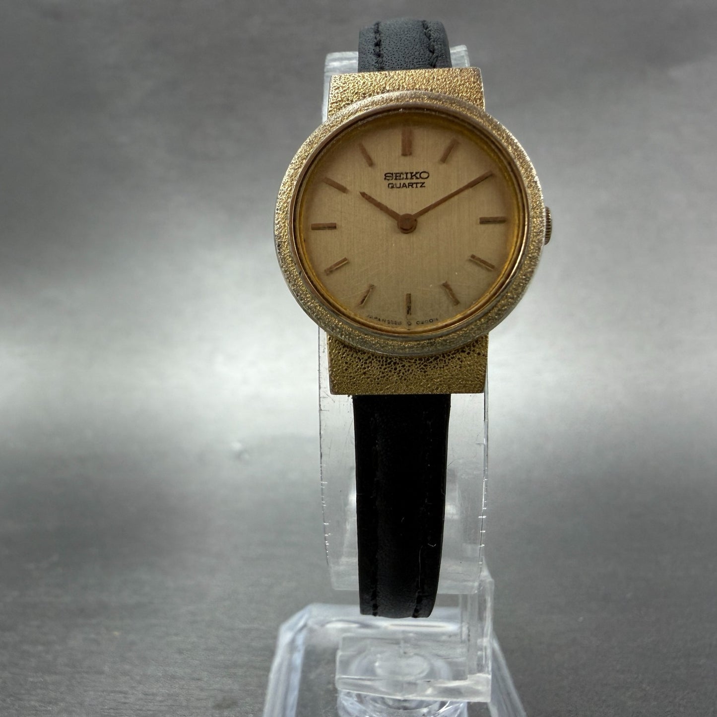 Seiko Watch Women 21mm Champagne Dial Gold Tone Round 2320-0058 New Battery VTG5