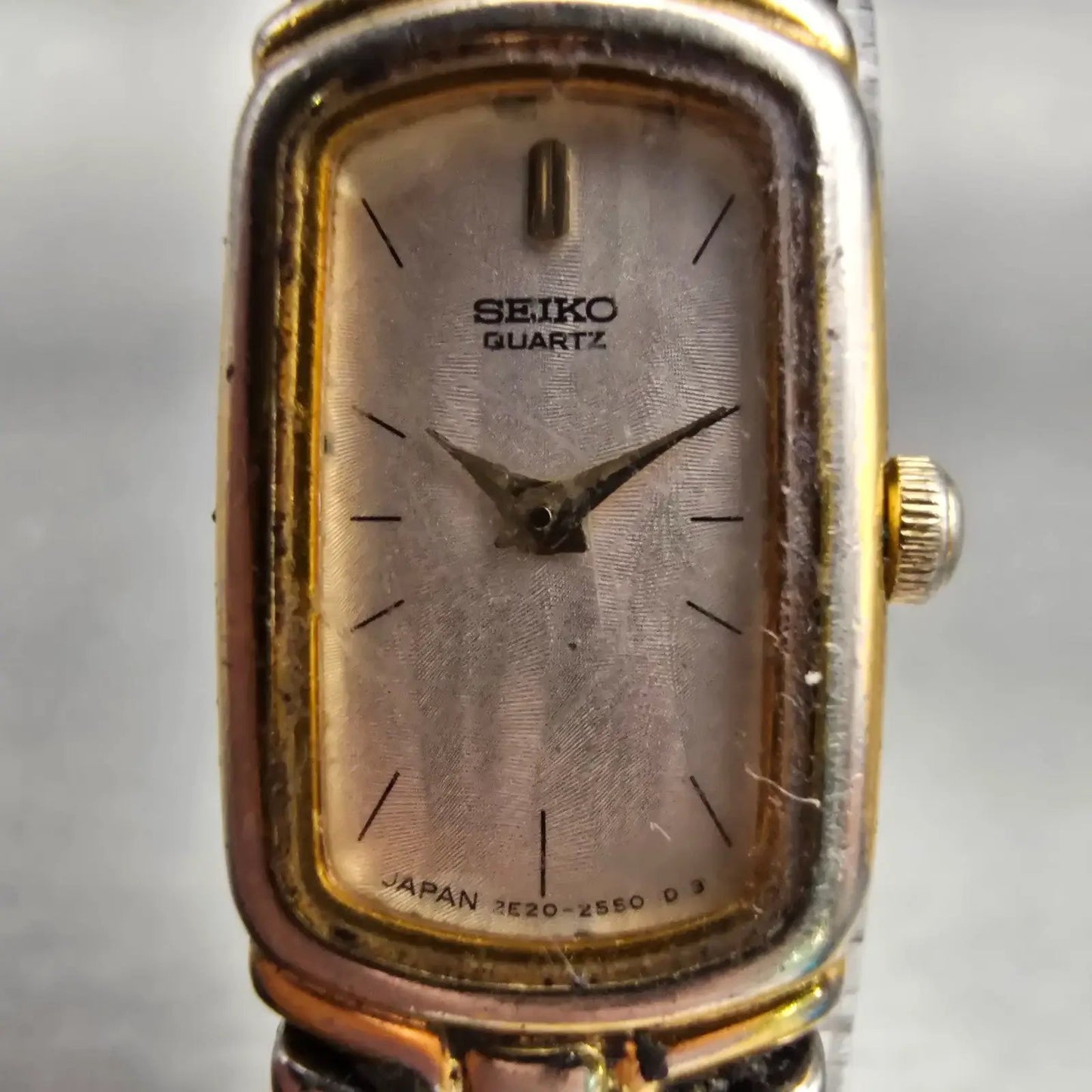 Seiko Watch Women 13mm MOP Dial Two Tone Rectangle 2E20-7049 New Battery Vintage1
