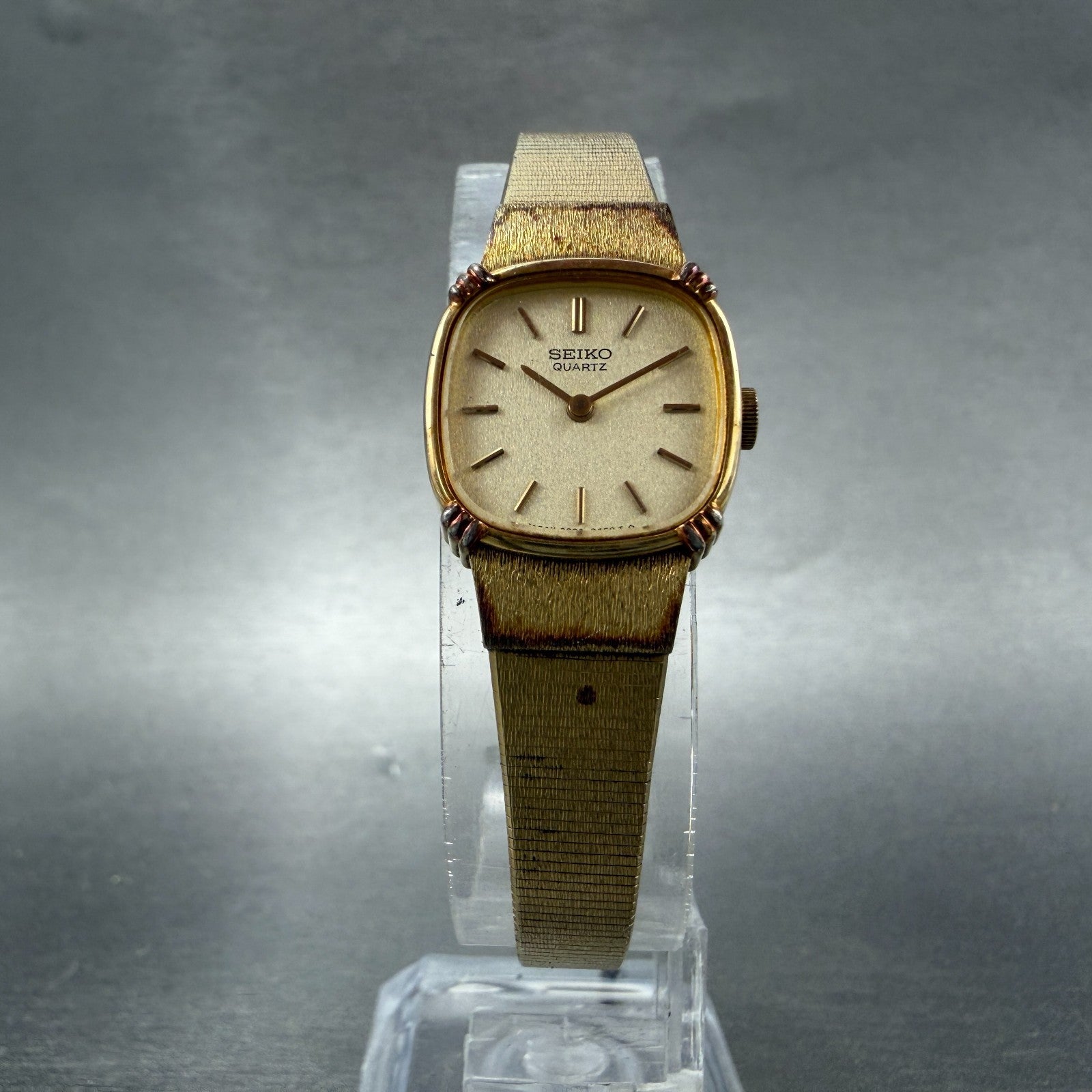 Seiko Watch Women 18mm Champagne Dial Gold Tone Square 2320-6710 New Battery5