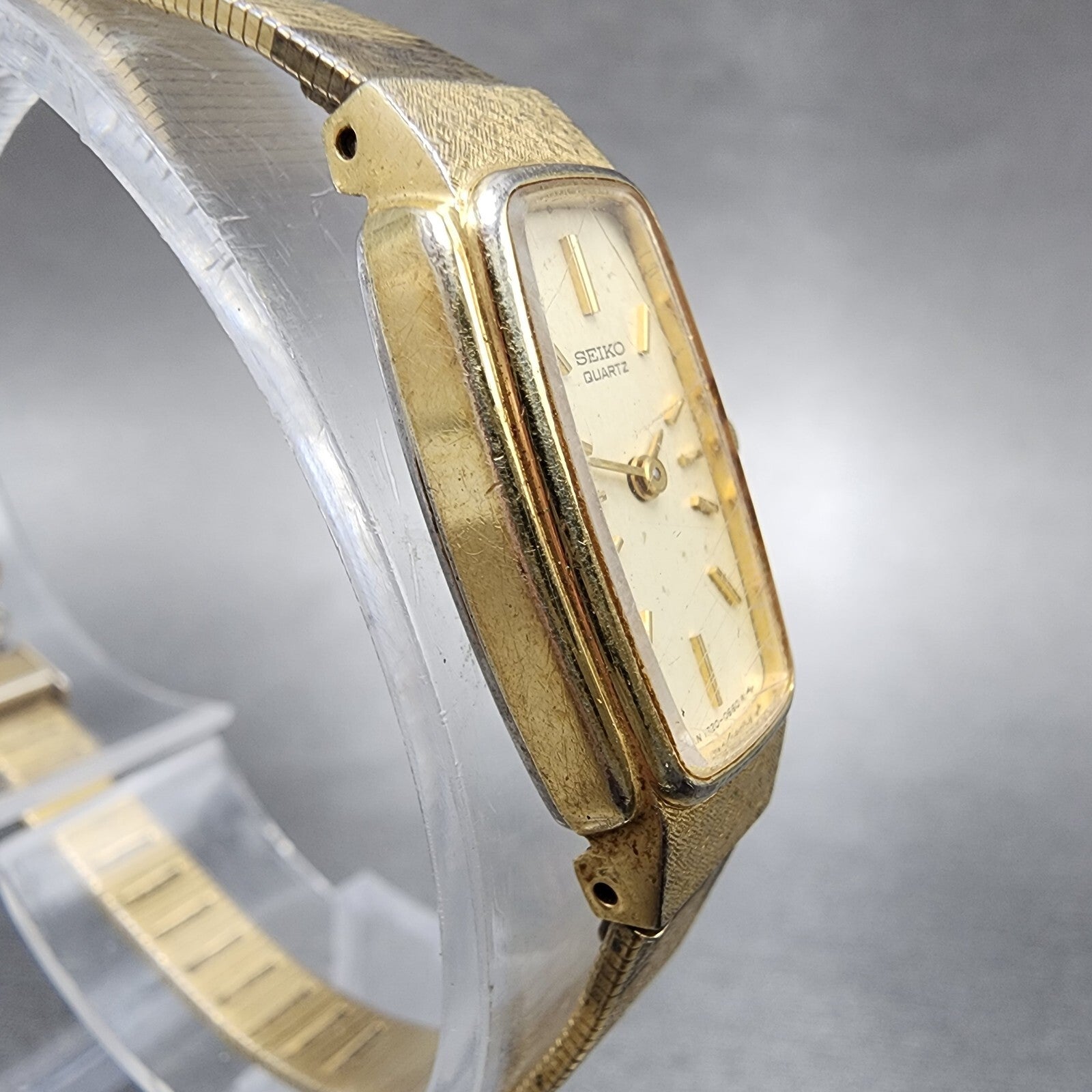 Seiko Watch Women 13mm Cream Dial Gold Tone Rectangle 13205549 New Battery3