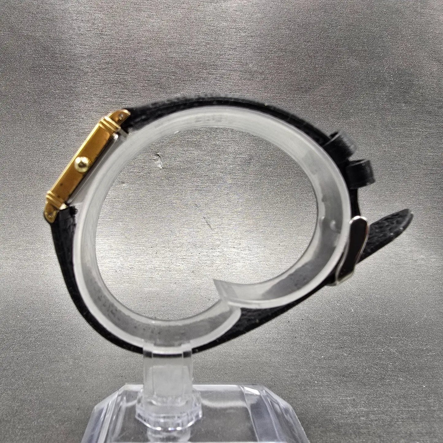 Rado Tank Watch Women 17mm Gold Dial Gold Tone Rectangle 204.5347.2 New Battery6