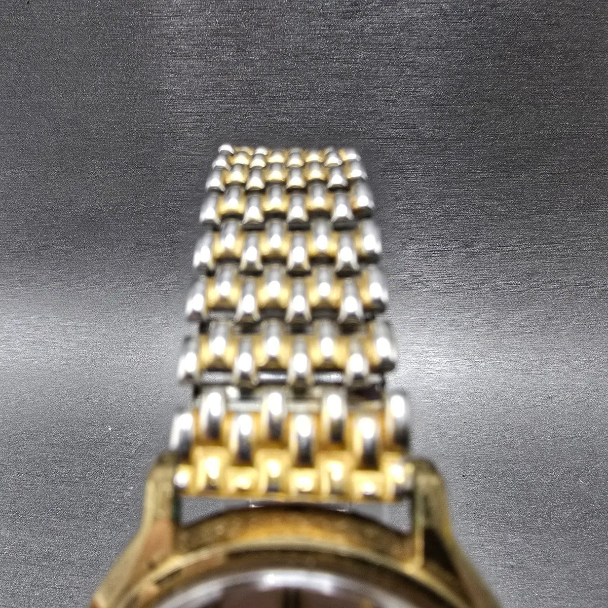 Seiko Automatic Watch Men 37mm Champange Dial Gold Date Round 6105-8069 Works4
