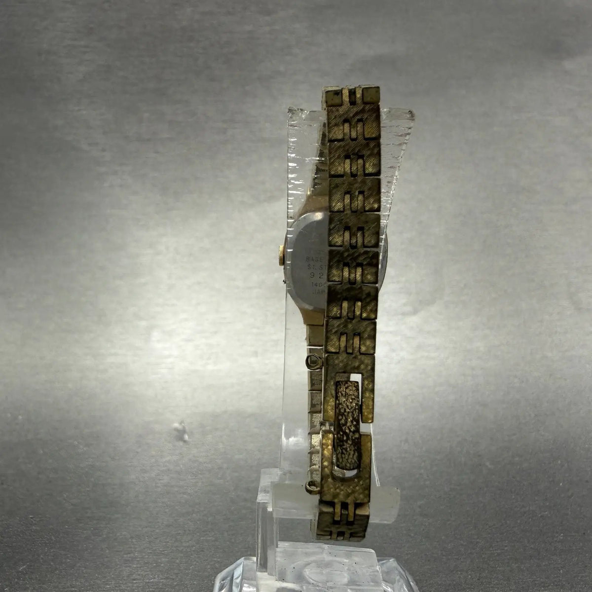 48306069