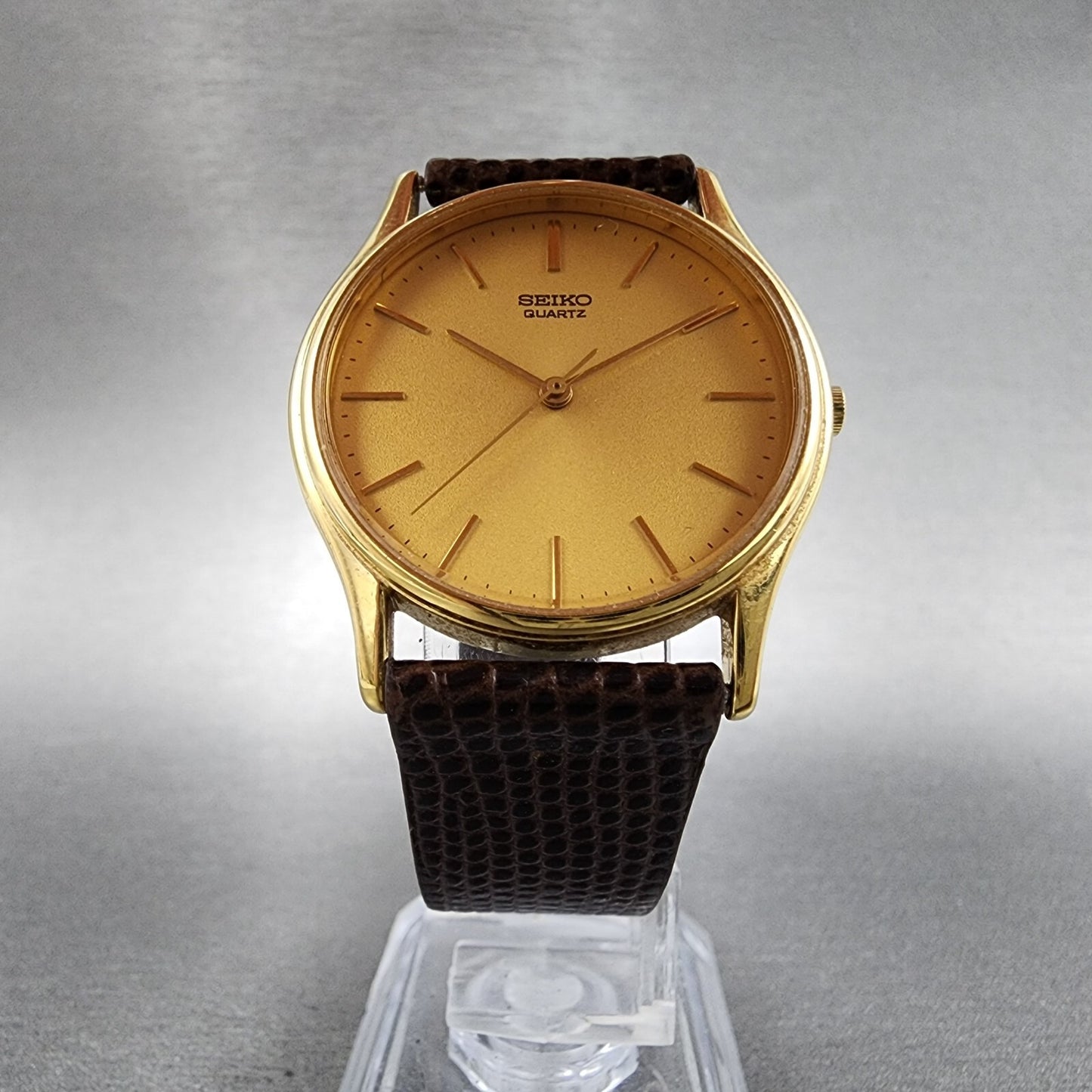 Seiko Watch Men 32mm Gold Dial Gold Tone Round 2K010099 Vinatge PARTS6