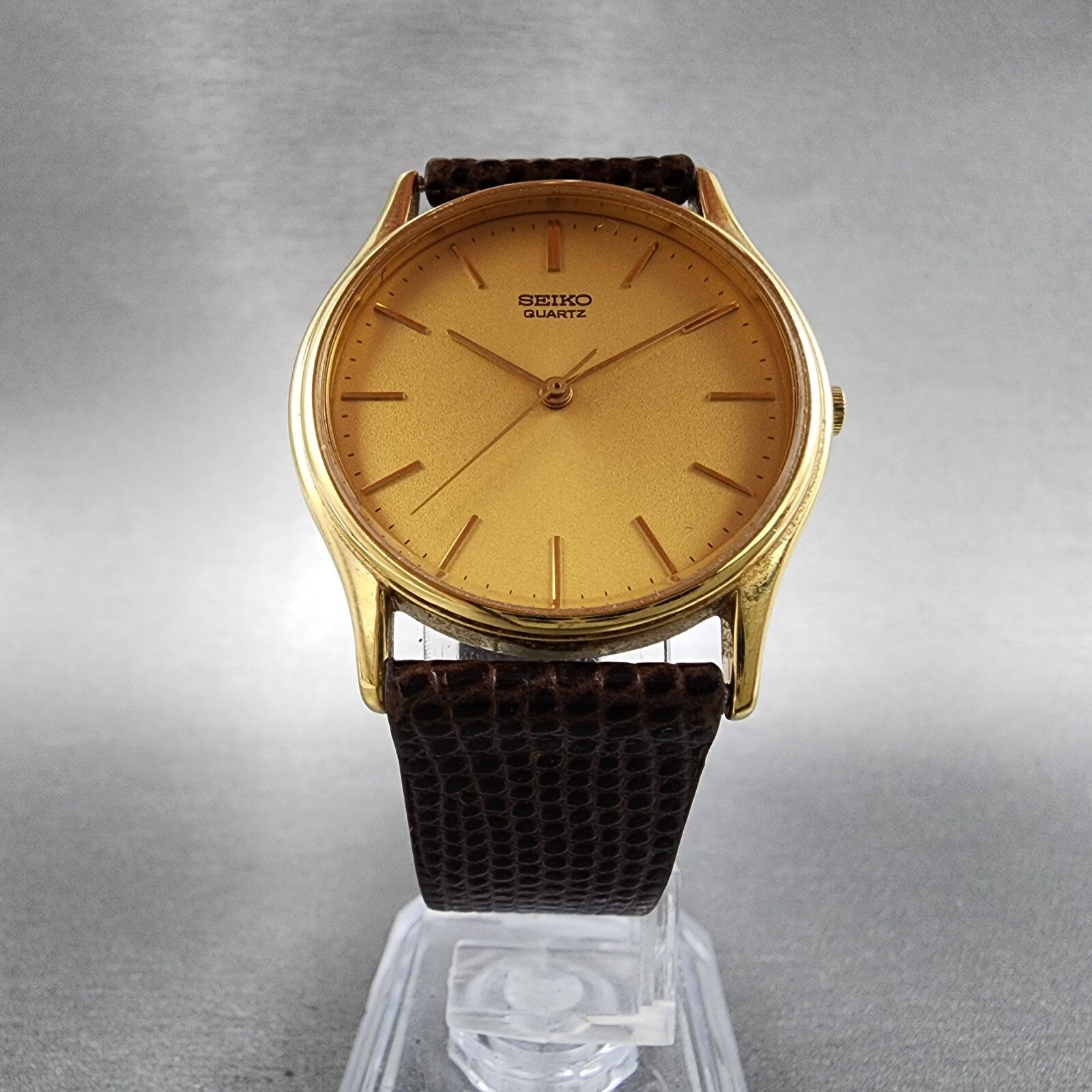 Seiko Watch Men 32mm Gold Dial Gold Tone Round 2K010099 Vinatge PARTS6