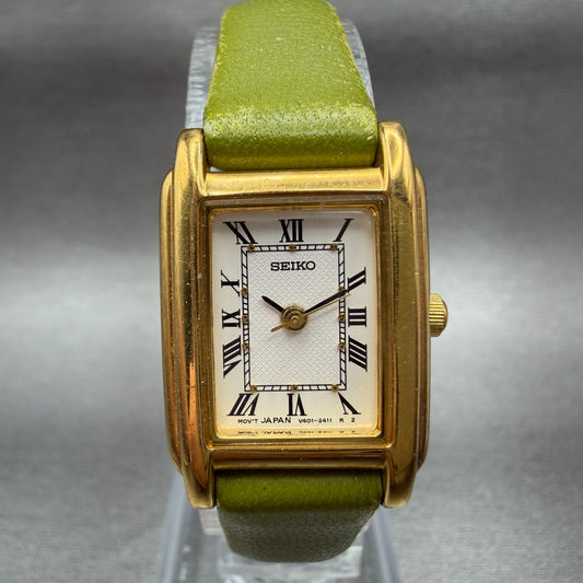 Seiko Tank Watch Women 18mm White Dial Gold Tone Rectangle V401-5650 New Battery0