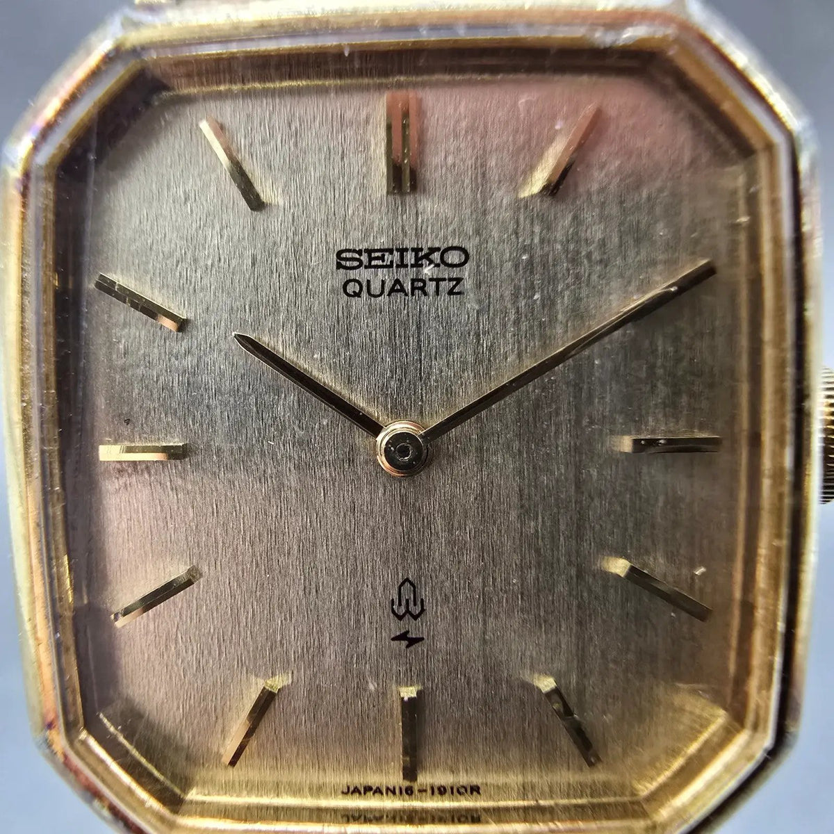 Seiko Tank Watch Women 22mm Champagne Dial Gold Plated 16-6030 New Battery VTG1