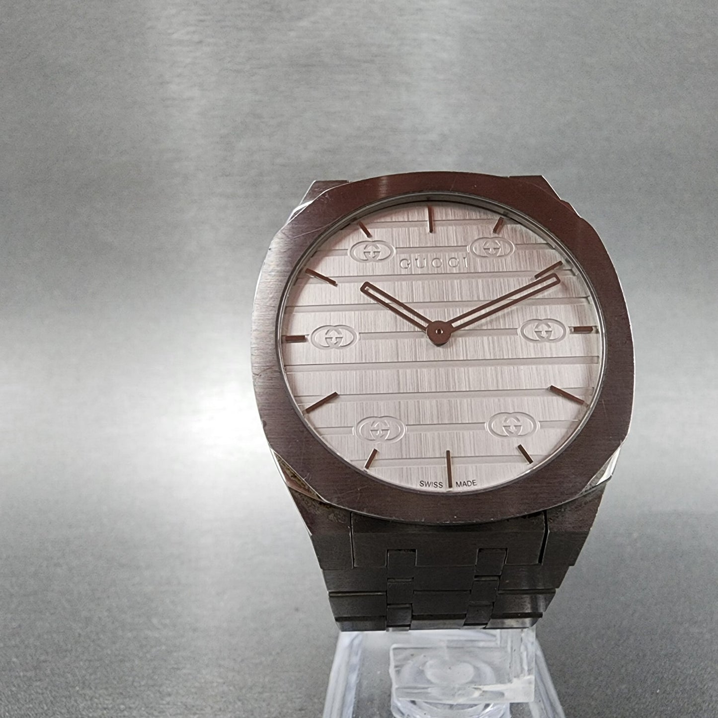 Gucci 25H Watch Men 38mm Silver Dial Silver Tone YA163402 New Battery5