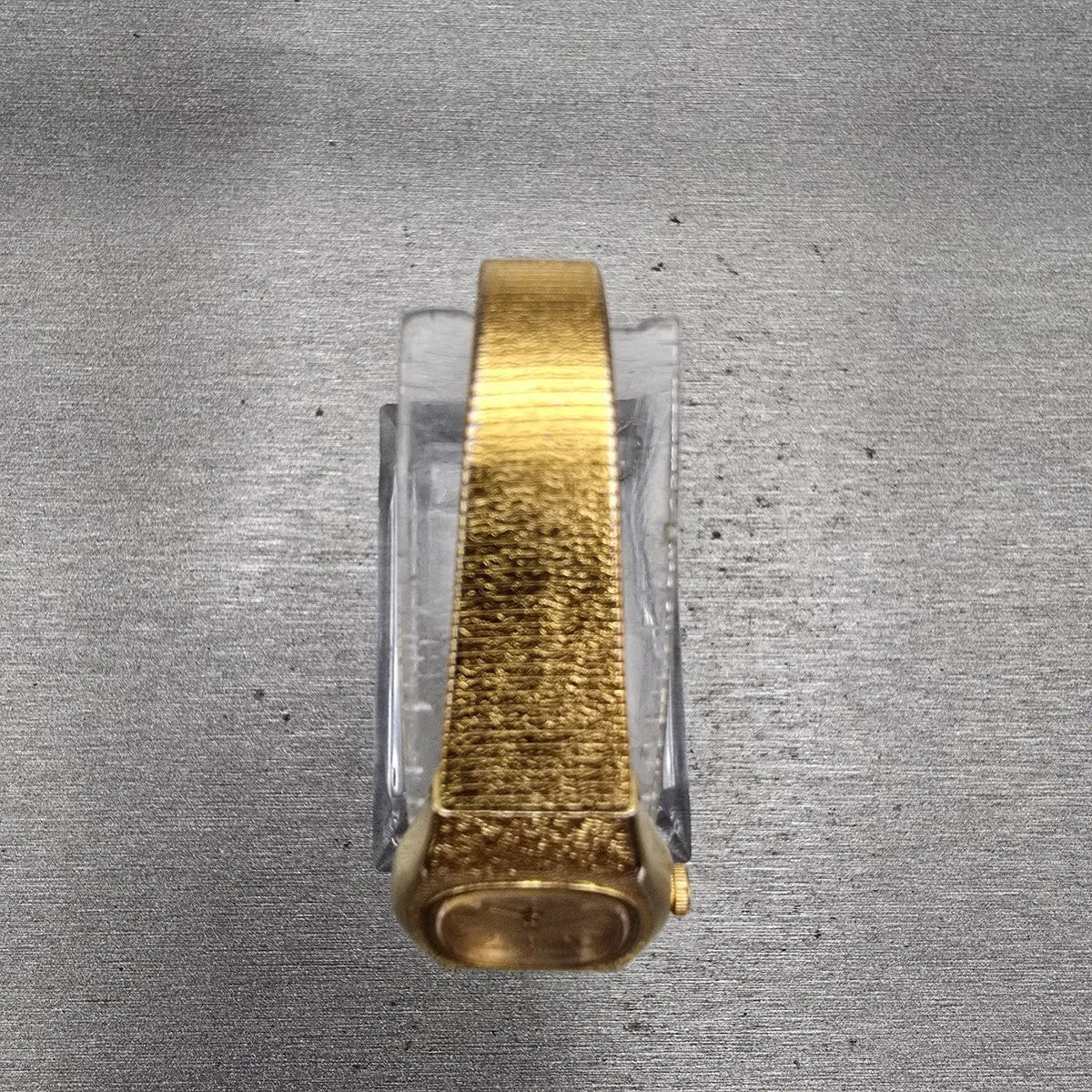 Seiko Watch Women 17mm Gold Dial Gold Tone Oval 2P20-5259 New Battery Vintage4