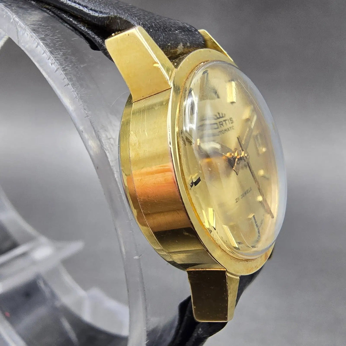 Fortis Automatic Watch Women 21mm Gold Dial Gold Plated Date Round Runs Vintage3