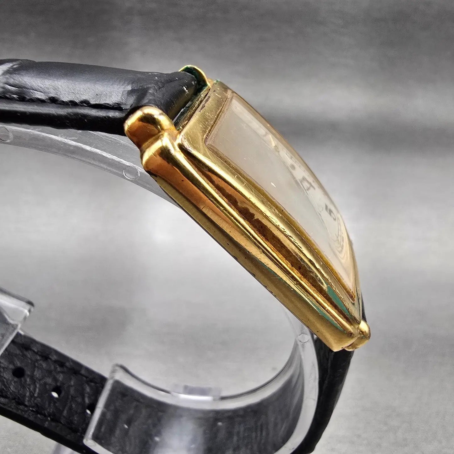 Seiko Tank Watch Men 26mm Silver Dial Gold Tone Date Rectangle 7N29-5B99 New Bat3