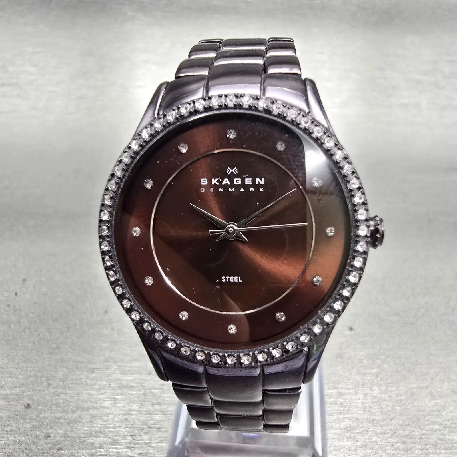 Skagen Glitz Watch Women 30mm Brown Dial Brown Tone Gemmed 347SDXD New Battery0