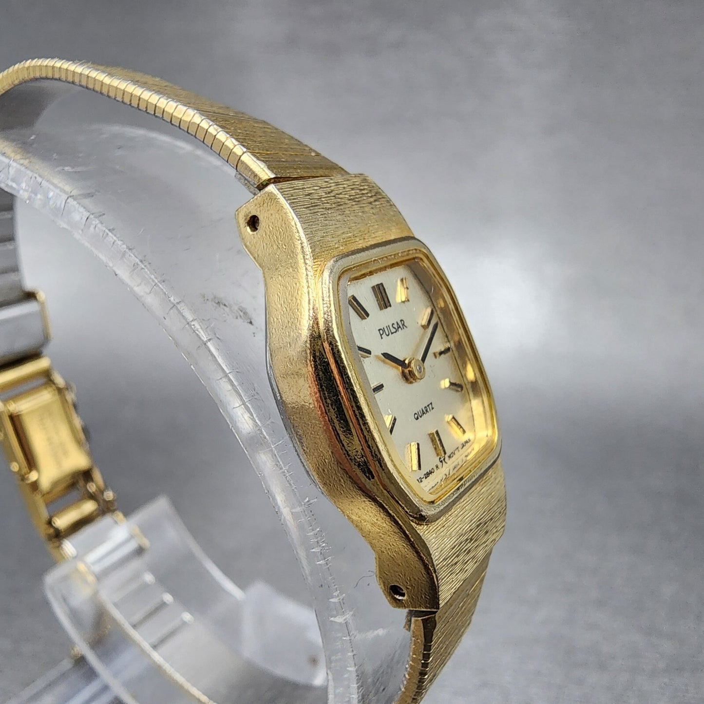 Seiko Pulsar Watch Women 16mm Champagne Dial Gold Tone Rectangle New Battery3