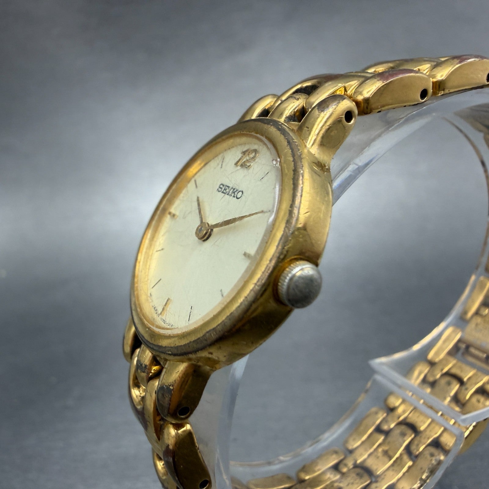 Seiko Watch Women 24mm Cream Dial Gold  Tone Round V700-6389 New Battery2