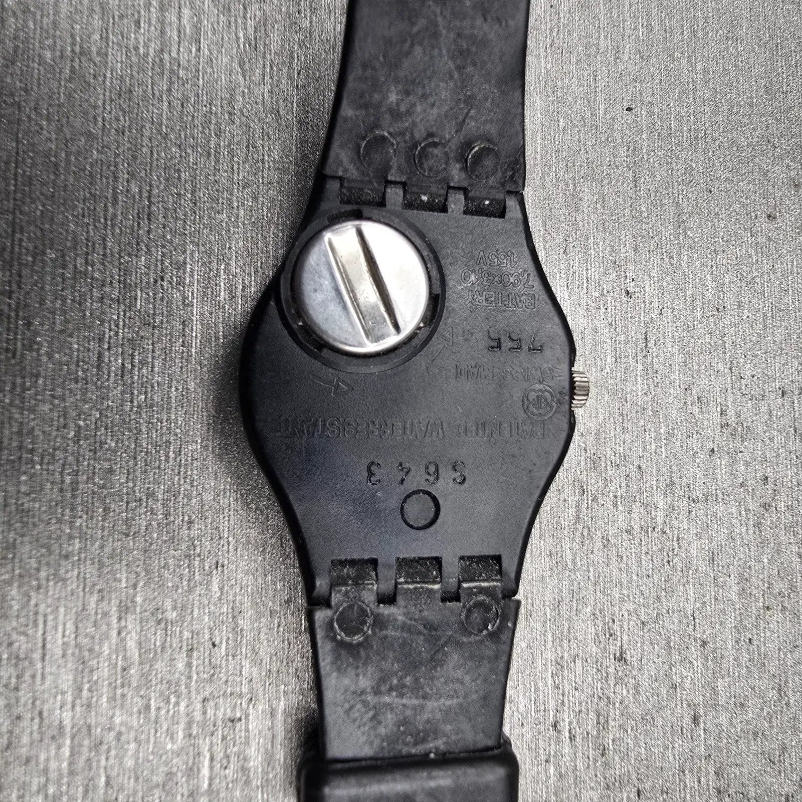 Swatch Lady Chelsea Watch Women 25mm Black Dial Black Tone Round LB112 New Batt10