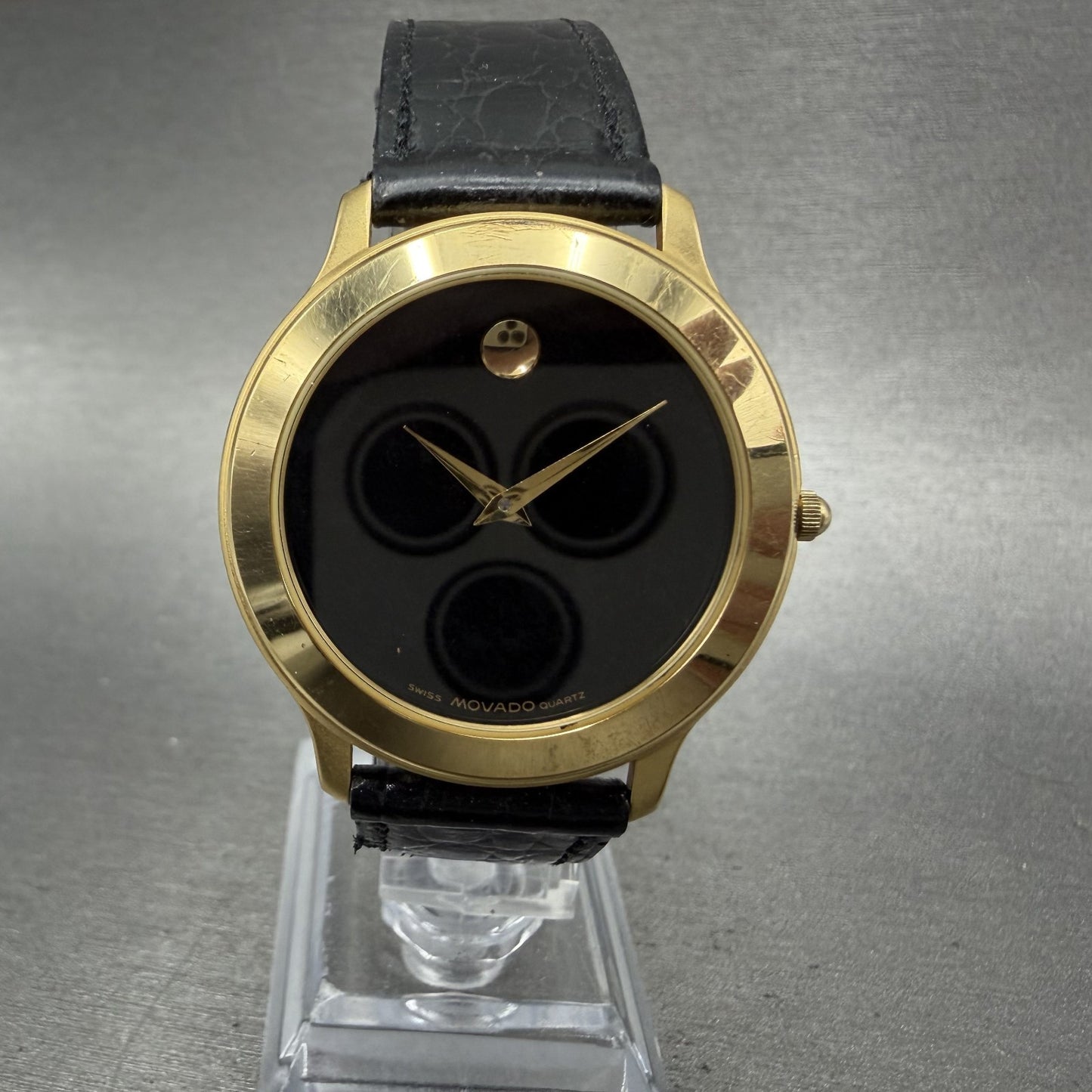 Movado Museum Watch Men 35mm Black Dial Gold Tone Round 87E40844 New Battery A0