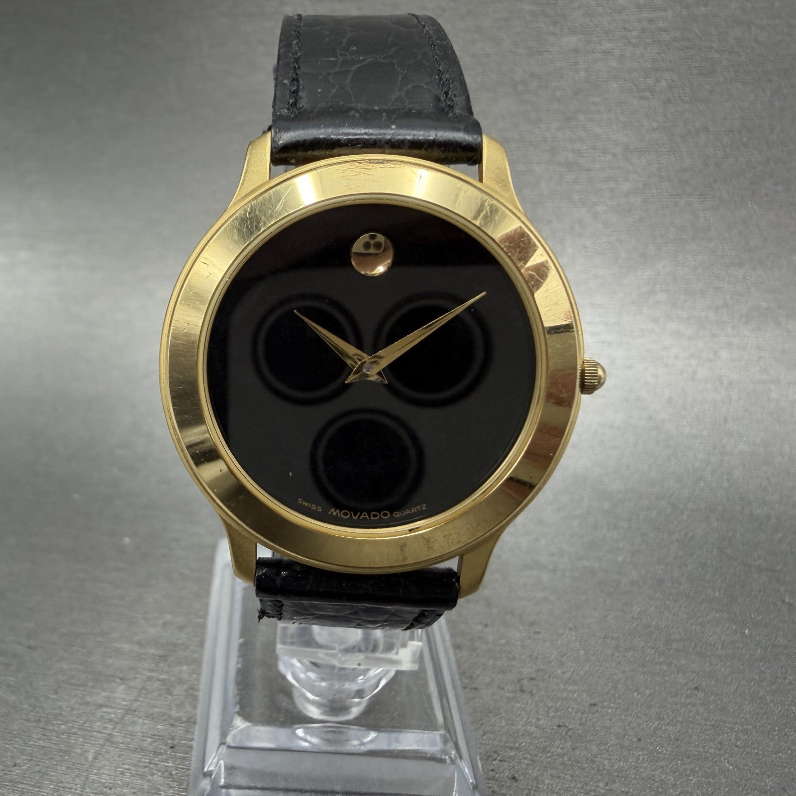 Movado Museum Watch Men 35mm Black Dial Gold Tone Round 87E40844 New Battery A0